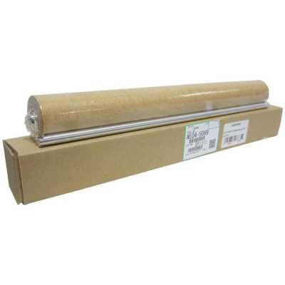 вал чистящий Ricoh AE045069