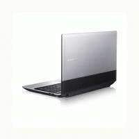 ноутбук Samsung NP305E7A-S01 Серебристый