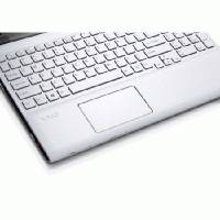 ноутбук Sony Vaio SVE1512L1RW Белый